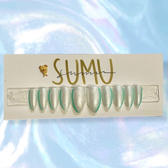 PEARL CHROME & TEAL POP PRESS ON GEL NAILS - Picture 4 of 4